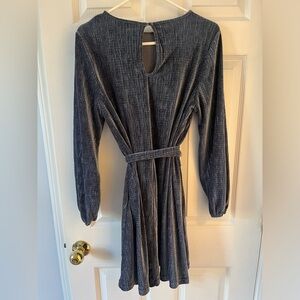 Small, Vici Velvet blue dress